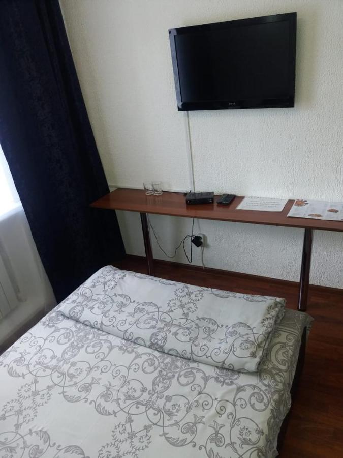 Nuri Hotel Стадион 卡拉甘达 外观 照片